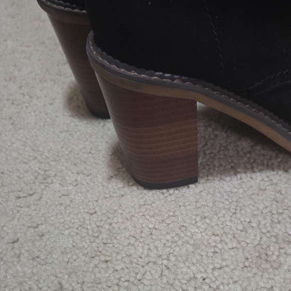 Jette Black Lace-Up Women's Boots - Picture 5 of 5